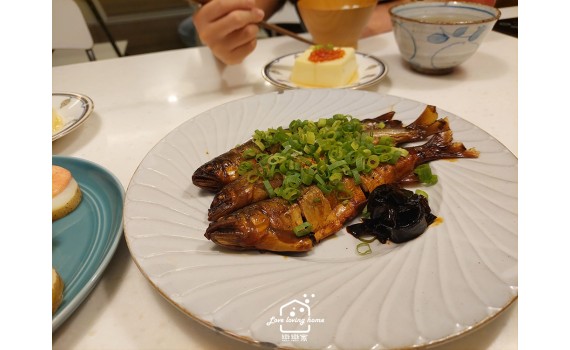 一次出二菜，隔夜更好吃：香魚甘露煮+佃煮昆布小菜