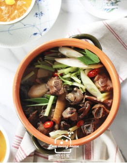 節令料理系列11：蓬萊排骨+瑤柱瓊山豆腐+魷魚螺肉蒜+椒麻米香